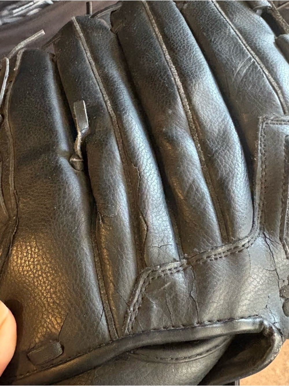 Wilson Black Leather Softball Glove with Yellow Accents 14” A2444 RHT - Picture 6 of 11